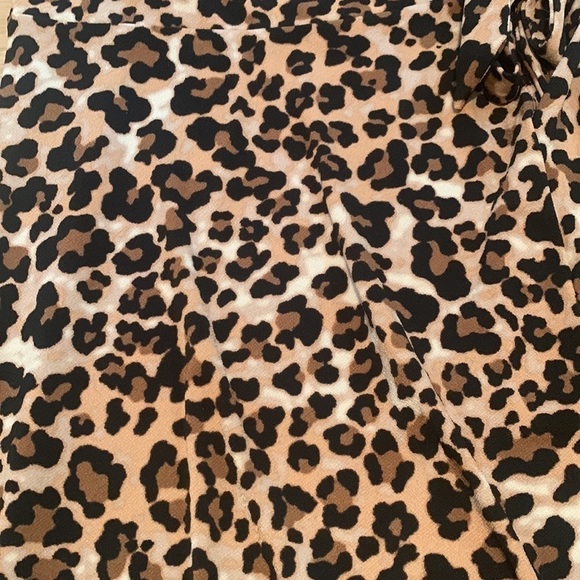 MOTHERHOOD Maternity Leopard Print High Low Flowy Nursing Wrap Dress Women’s M - Picture 5 of 15